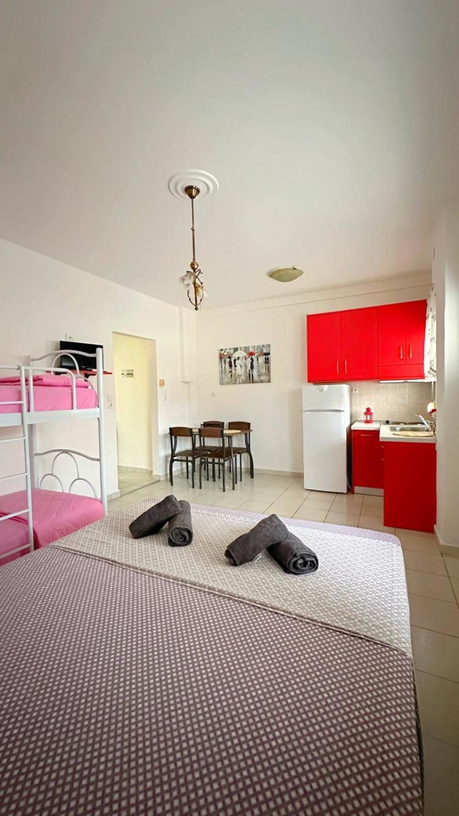 Elena Rooms-Apartments -B Asproválta Luaran gambar